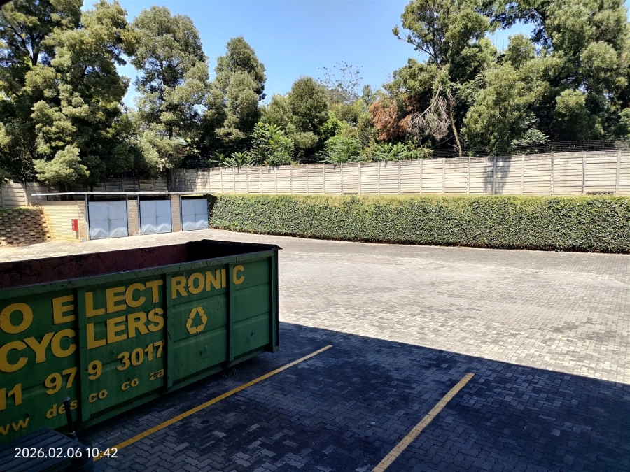 Commercial Property for Sale in Strijdom Park Gauteng