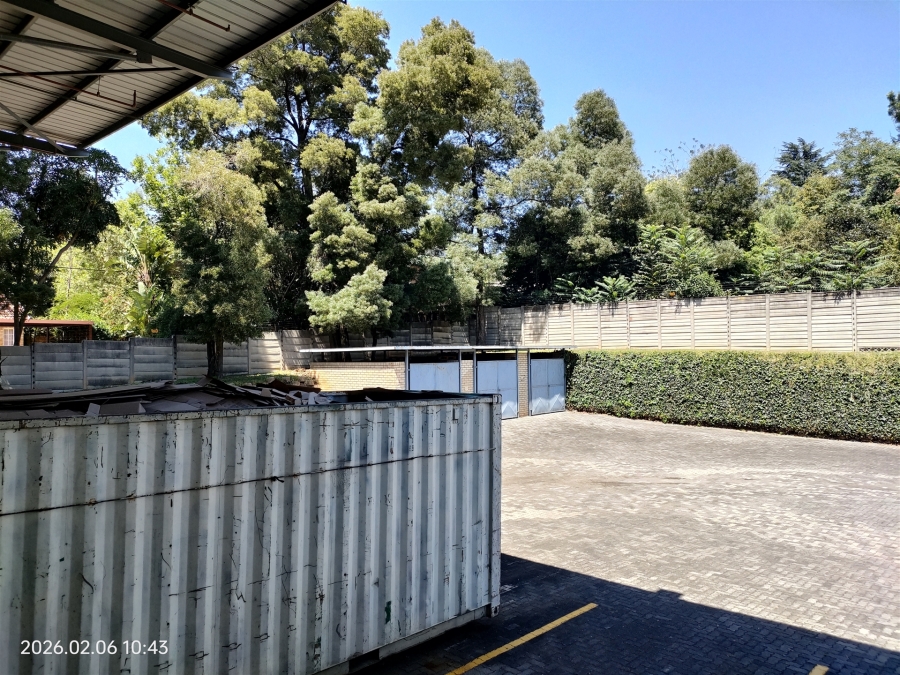 Commercial Property for Sale in Strijdom Park Gauteng