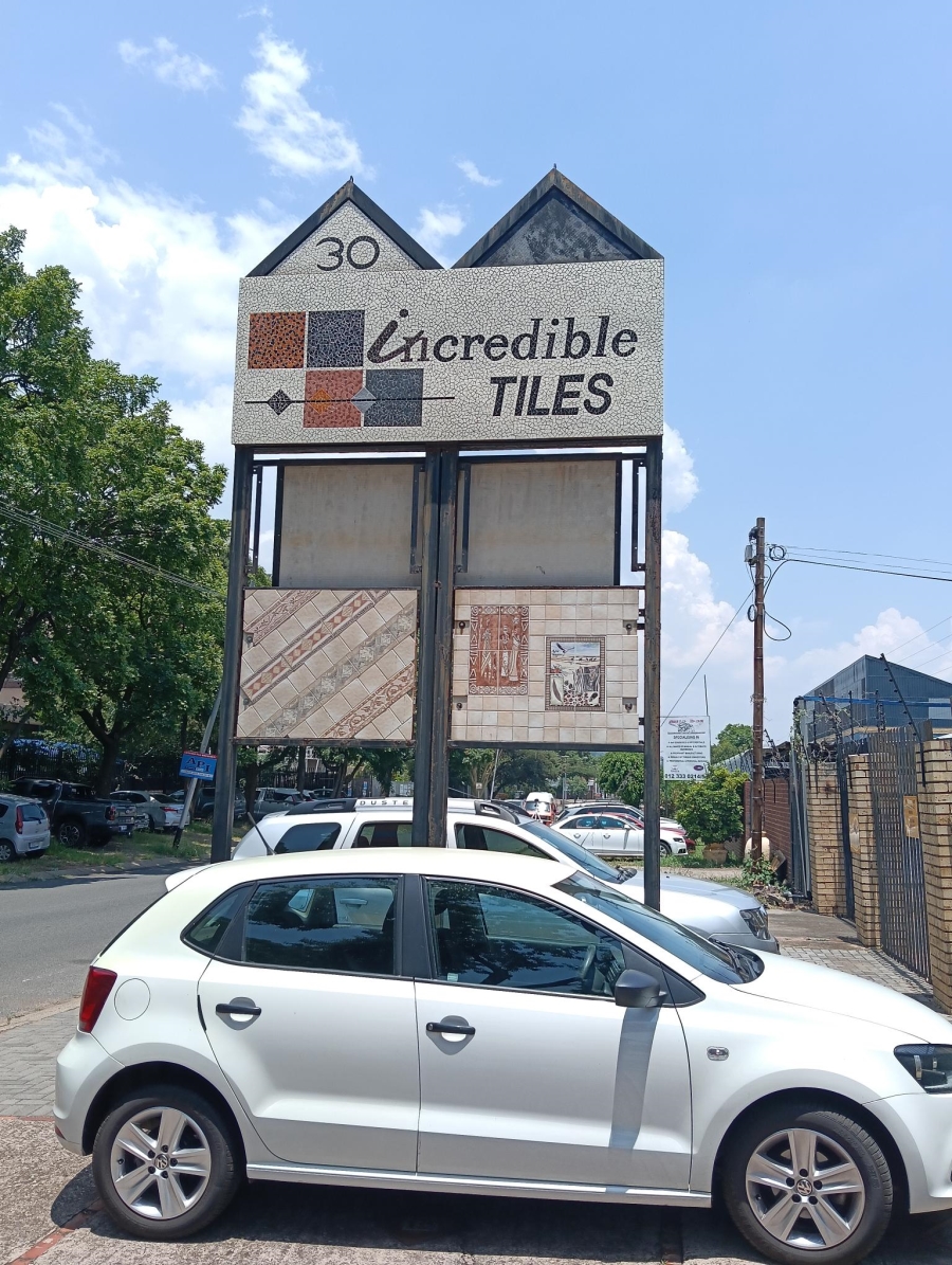 Commercial Property for Sale in Koedoespoort Industrial Gauteng