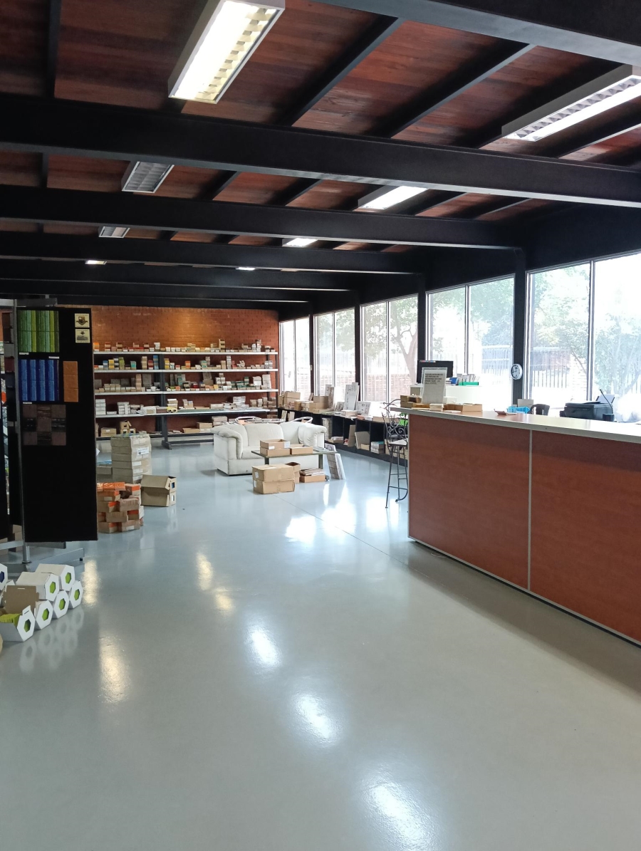 Commercial Property for Sale in Koedoespoort Industrial Gauteng