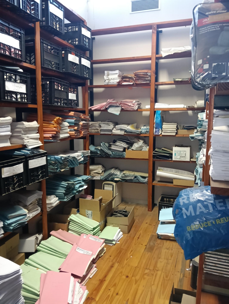 Commercial Property for Sale in Koedoespoort Industrial Gauteng