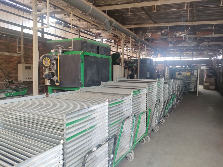 Commercial Property for Sale in Koedoespoort Industrial Gauteng