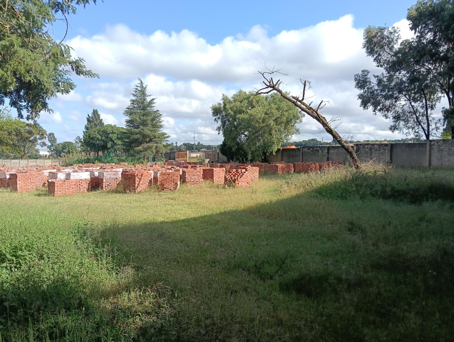 Commercial Property for Sale in Mooiplaats Gauteng