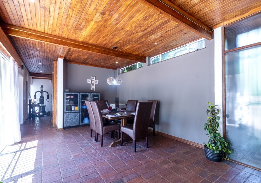 4 Bedroom Property for Sale in Brummeria Gauteng