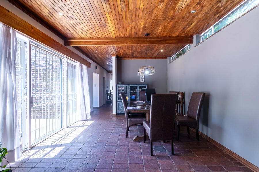 4 Bedroom Property for Sale in Brummeria Gauteng