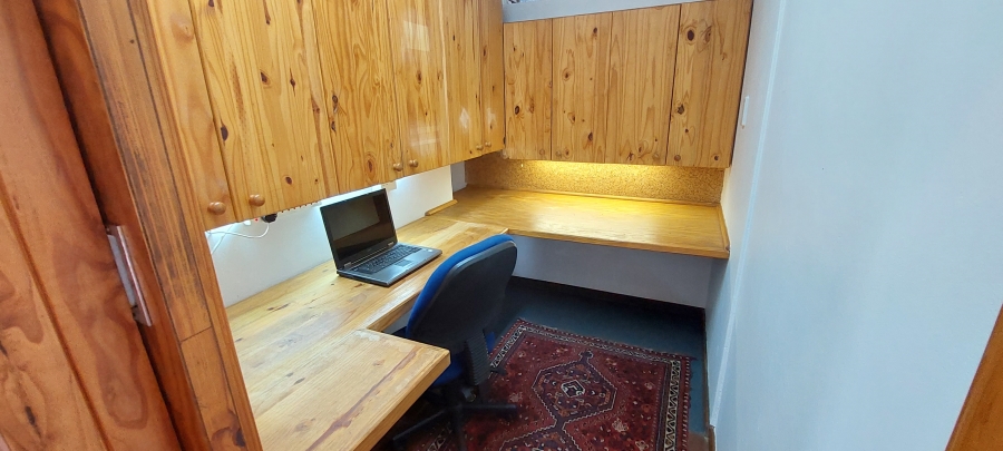 4 Bedroom Property for Sale in Brummeria Gauteng