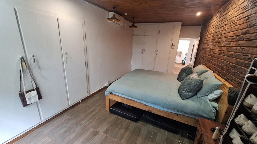 4 Bedroom Property for Sale in Brummeria Gauteng