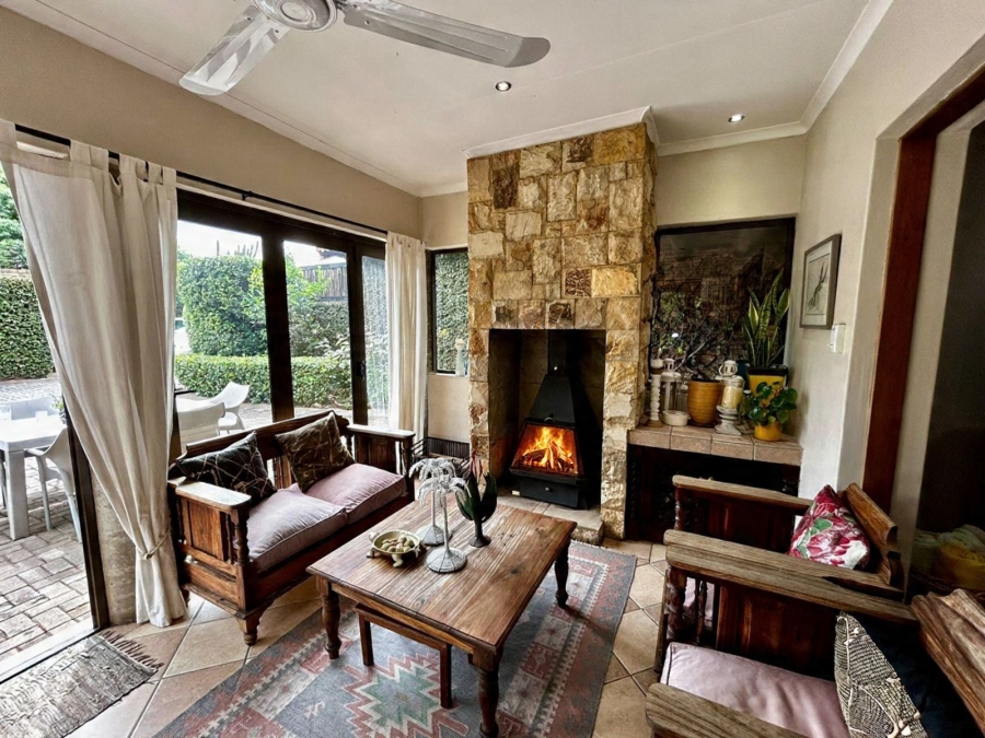 3 Bedroom Property for Sale in Waverley Gauteng