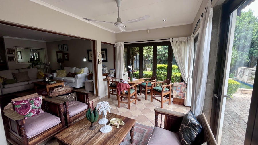 3 Bedroom Property for Sale in Waverley Gauteng