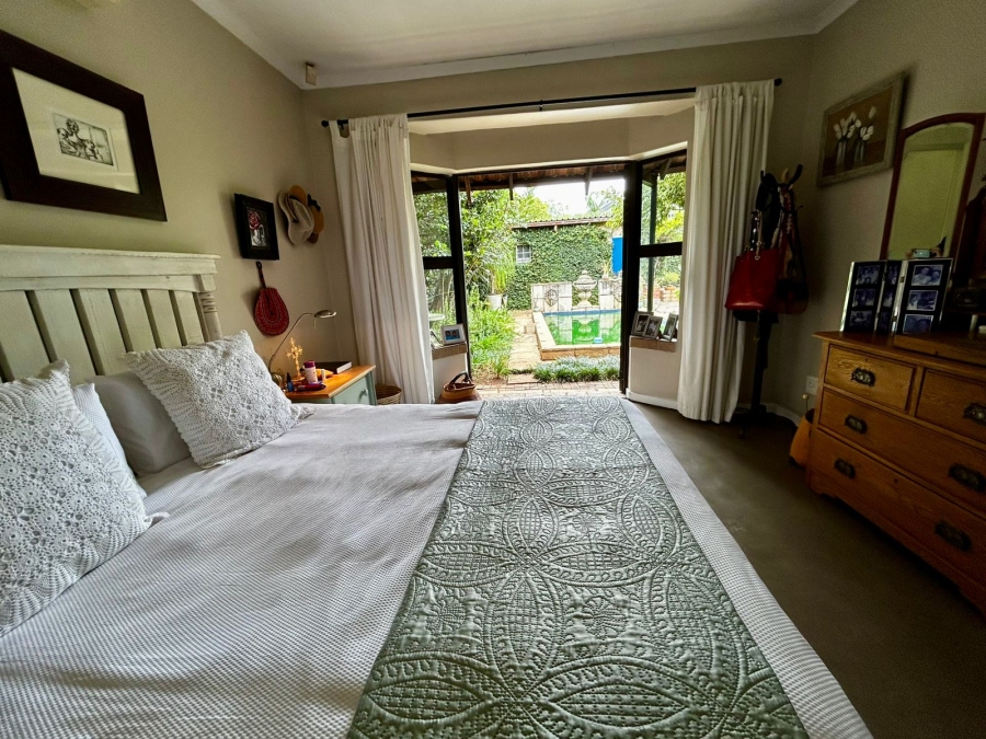 3 Bedroom Property for Sale in Waverley Gauteng