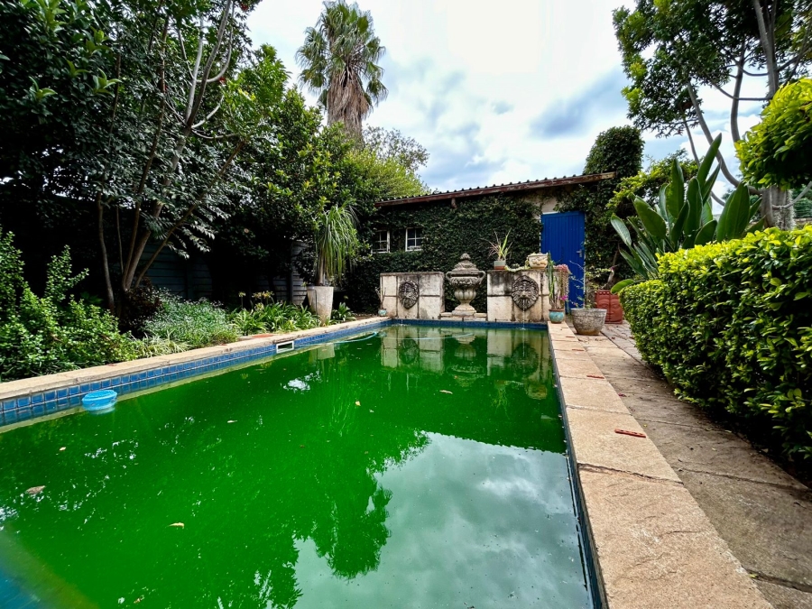 3 Bedroom Property for Sale in Waverley Gauteng