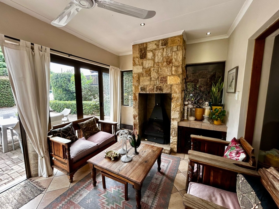 3 Bedroom Property for Sale in Waverley Gauteng