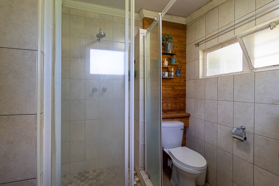 5 Bedroom Property for Sale in Hartzenbergfontein Gauteng