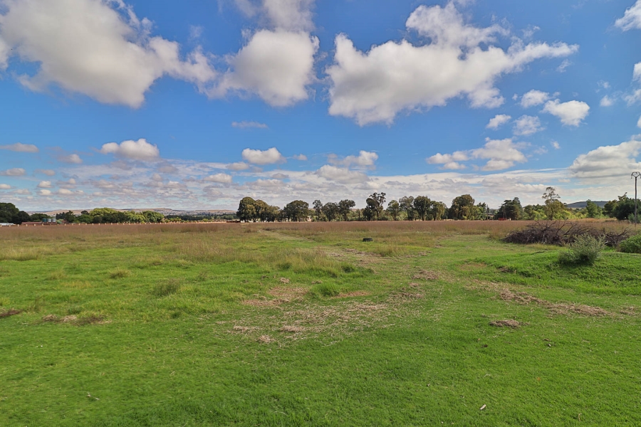 5 Bedroom Property for Sale in Hartzenbergfontein Gauteng