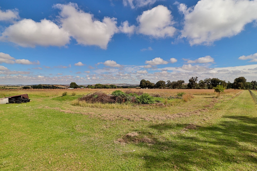 5 Bedroom Property for Sale in Hartzenbergfontein Gauteng