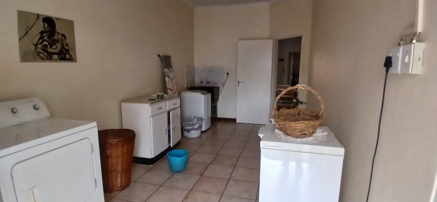 2 Bedroom Property for Sale in Vanderbijlpark CE 6 Gauteng