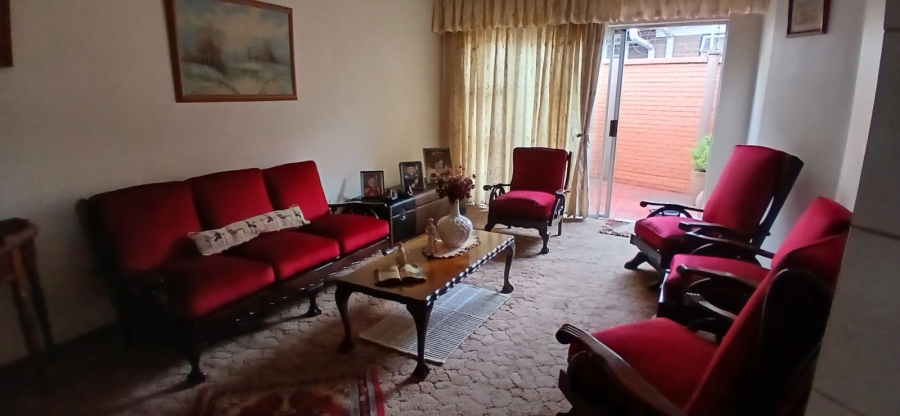 2 Bedroom Property for Sale in Vanderbijlpark CE 6 Gauteng