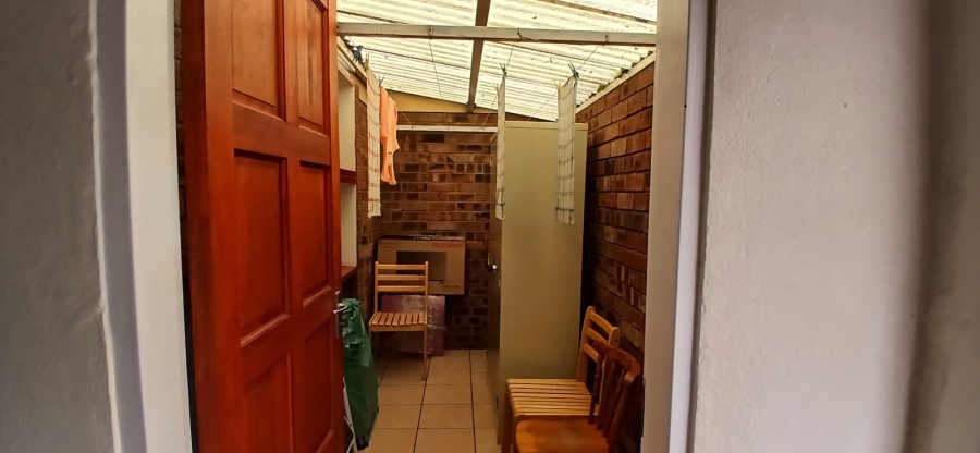 2 Bedroom Property for Sale in Vanderbijlpark CE 6 Gauteng