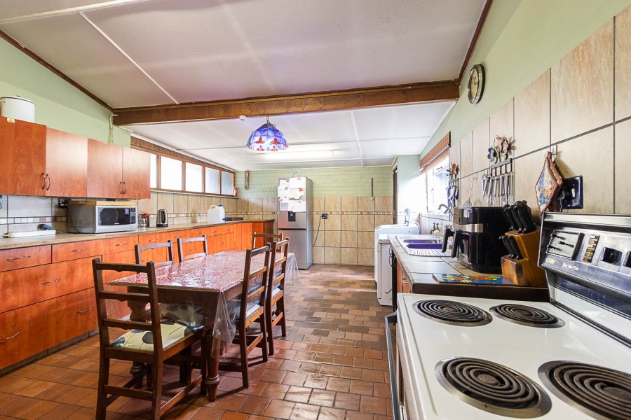 5 Bedroom Property for Sale in Meyerton Central Gauteng