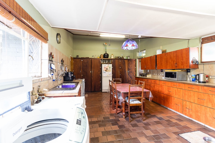 5 Bedroom Property for Sale in Meyerton Central Gauteng