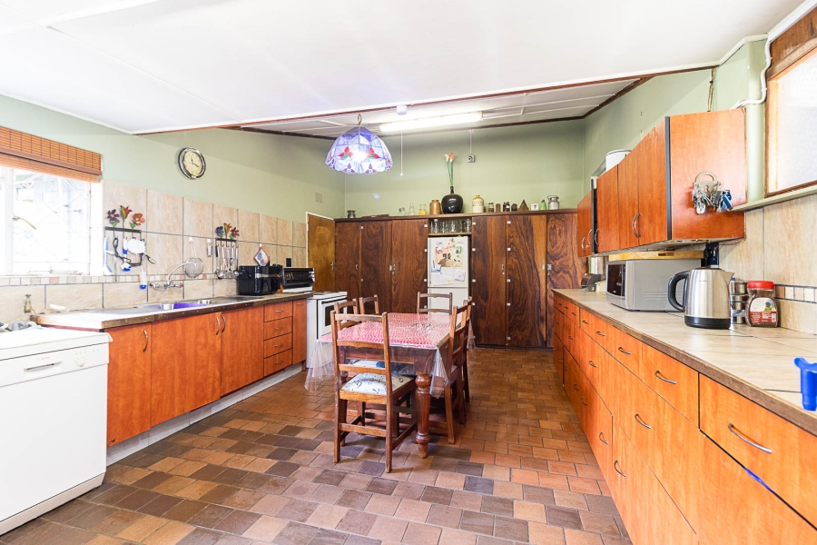 5 Bedroom Property for Sale in Meyerton Central Gauteng