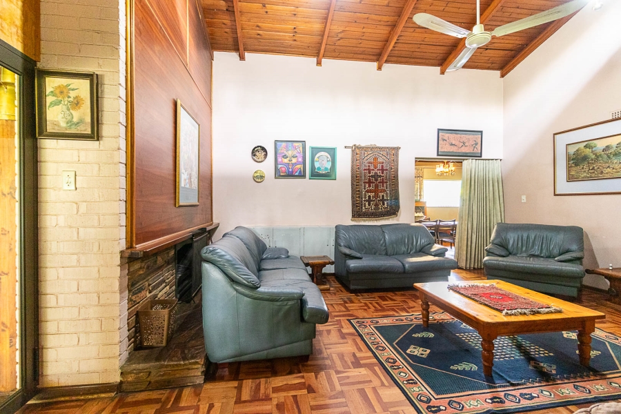 5 Bedroom Property for Sale in Meyerton Central Gauteng