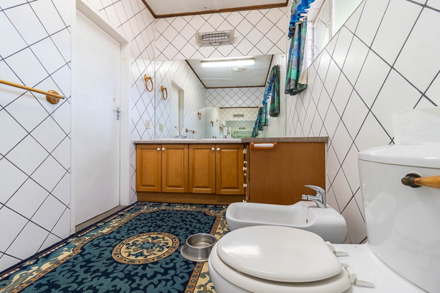 5 Bedroom Property for Sale in Meyerton Central Gauteng