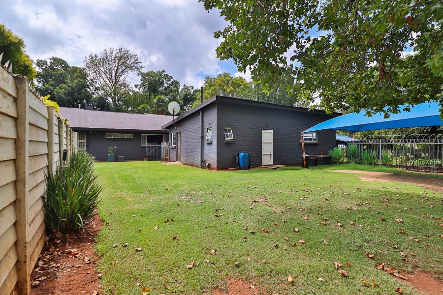 5 Bedroom Property for Sale in Meyerton Central Gauteng