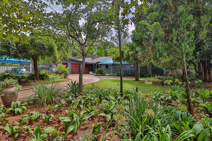 5 Bedroom Property for Sale in Meyerton Central Gauteng