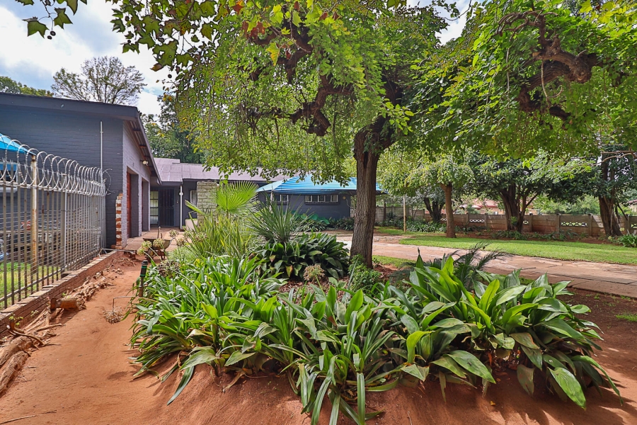 5 Bedroom Property for Sale in Meyerton Central Gauteng