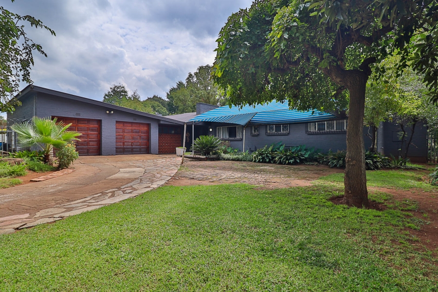 5 Bedroom Property for Sale in Meyerton Central Gauteng