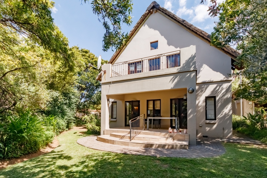 4 Bedroom Property for Sale in Carlswald Estate Gauteng