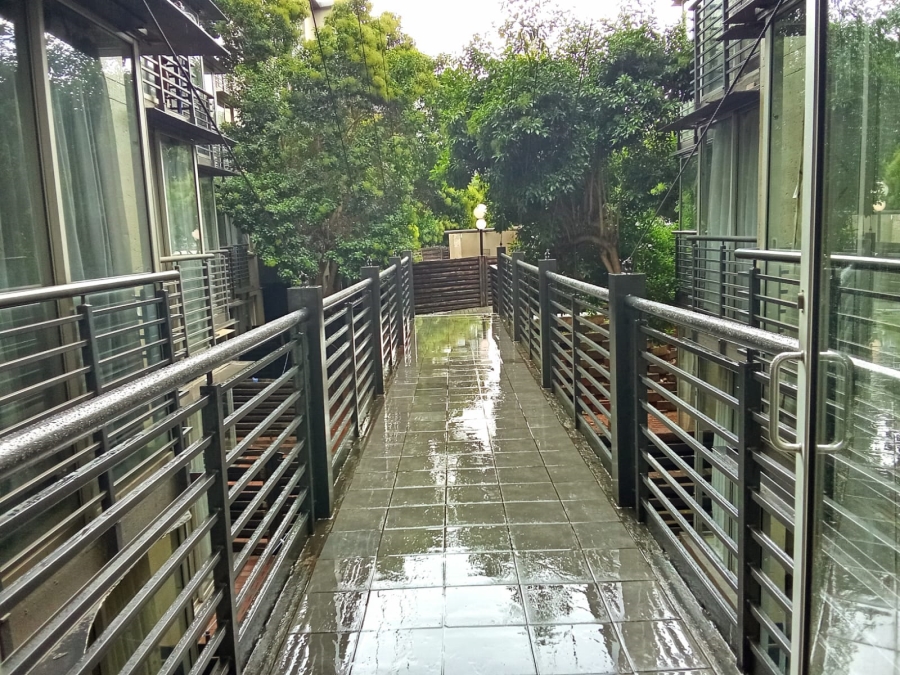 2 Bedroom Property for Sale in Braamfontein Gauteng