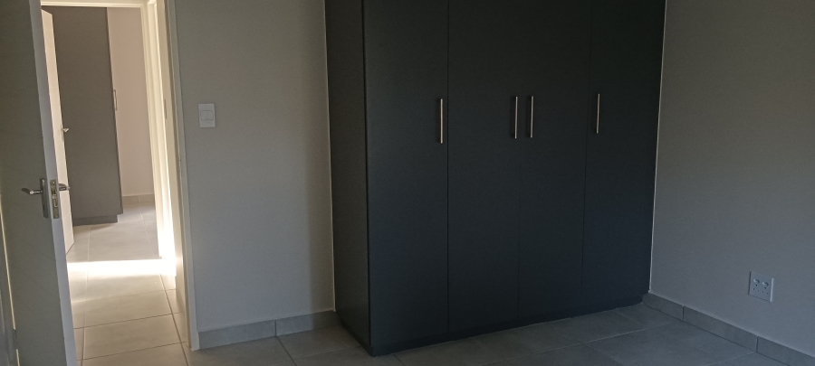 2 Bedroom Property for Sale in Raslouw Gauteng