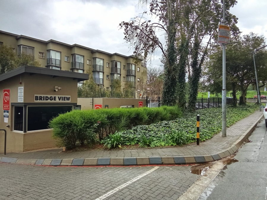 2 Bedroom Property for Sale in Braamfontein Gauteng