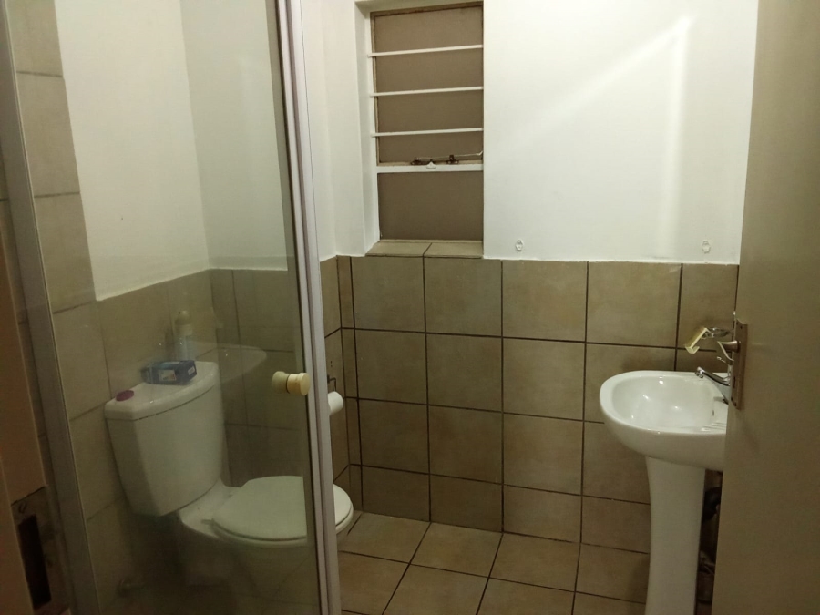 2 Bedroom Property for Sale in Braamfontein Gauteng