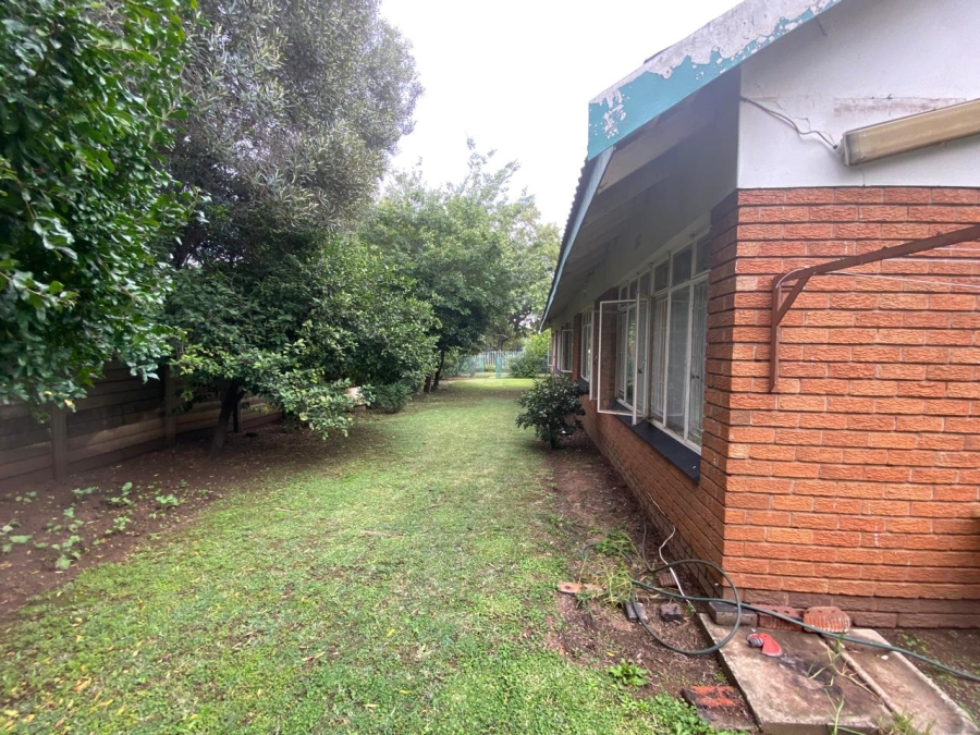17 Bedroom Property for Sale in Vanderbijlpark SE 7 Gauteng