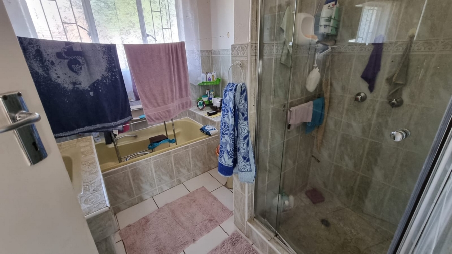 3 Bedroom Property for Sale in Birchleigh North Gauteng