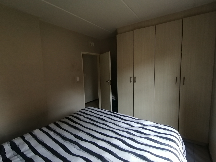 To Let 2 Bedroom Property for Rent in Noordwyk Gauteng