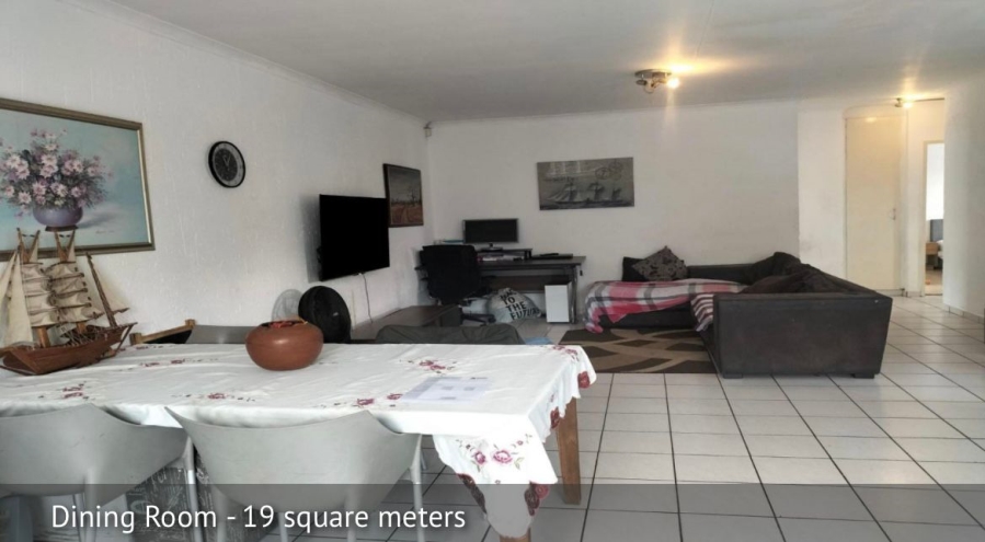 2 Bedroom Property for Sale in Oakdene Gauteng