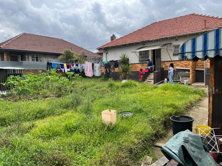 4 Bedroom Property for Sale in Linmeyer Gauteng