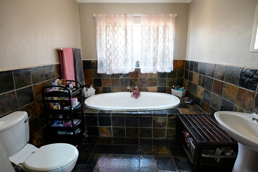 3 Bedroom Property for Sale in Montana Park Gauteng