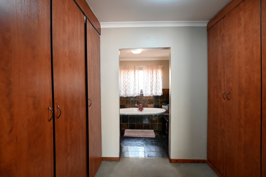 3 Bedroom Property for Sale in Montana Park Gauteng