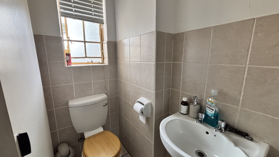 3 Bedroom Property for Sale in Terenure Gauteng