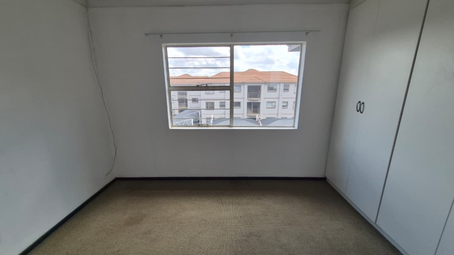 2 Bedroom Property for Sale in Bardene Gauteng