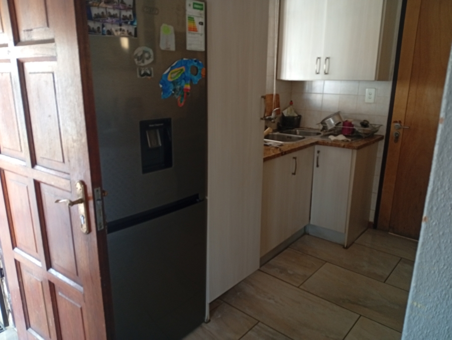 To Let 3 Bedroom Property for Rent in Nellmapius Gauteng