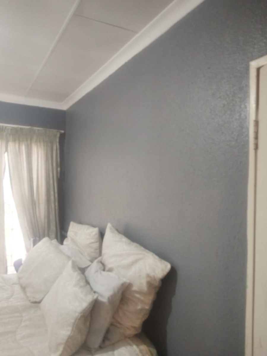 3 Bedroom Property for Sale in Nellmapius Gauteng