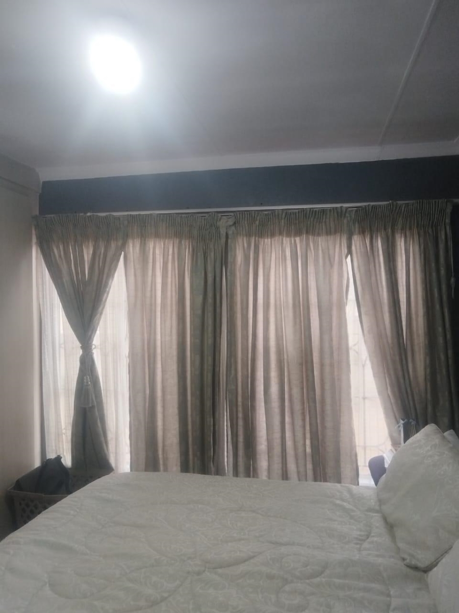 3 Bedroom Property for Sale in Nellmapius Gauteng