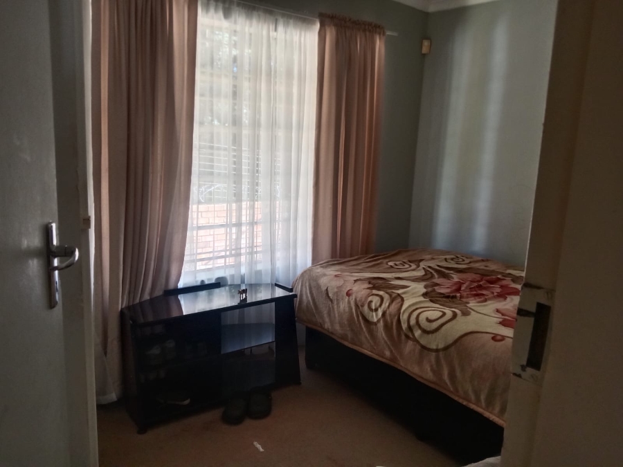 To Let 2 Bedroom Property for Rent in Erasmuskloof Gauteng