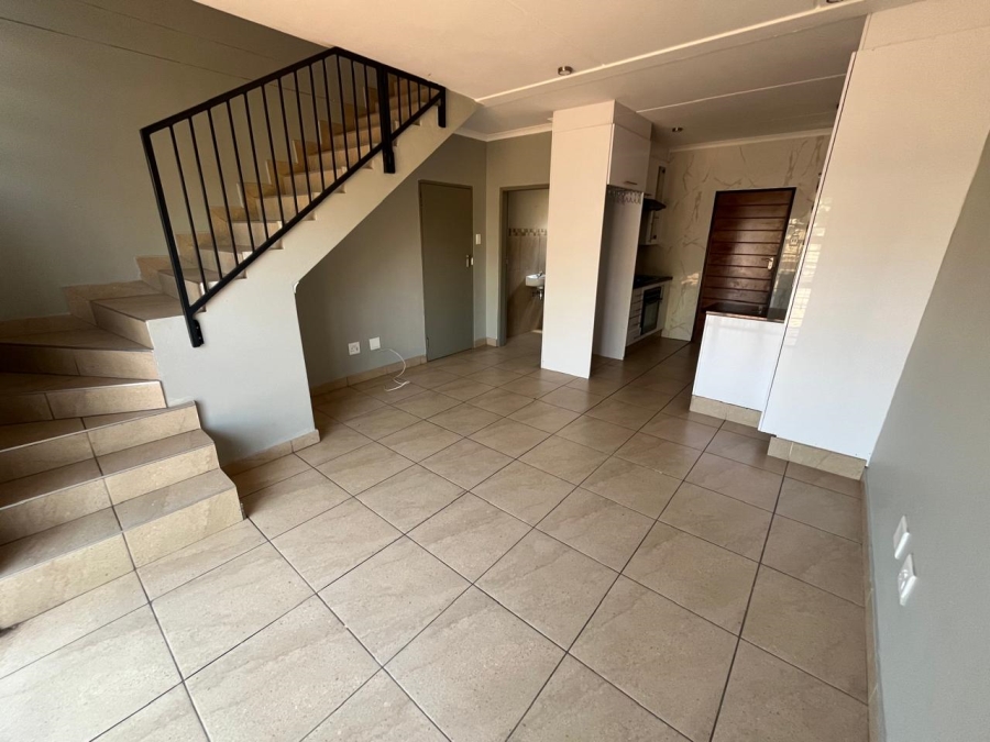 3 Bedroom Property for Sale in Albertsdal Gauteng